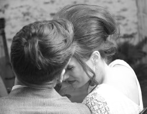 wedding-reading-vows-bride-and-groom