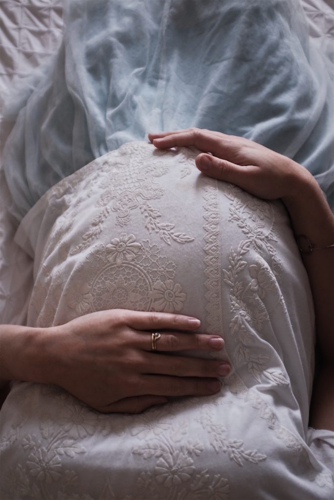 Maternity Photography, Floaty, feminine, baby bump